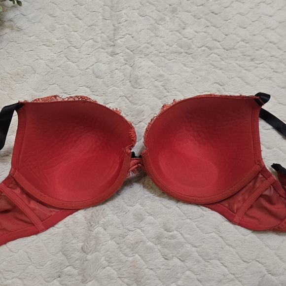 Cacique Red Lace Black Trim Plunge Bra, Size 42D - Picture 9 of 9